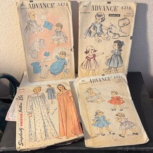 Simplicity Vintage Sewing Patterns - Multicolor